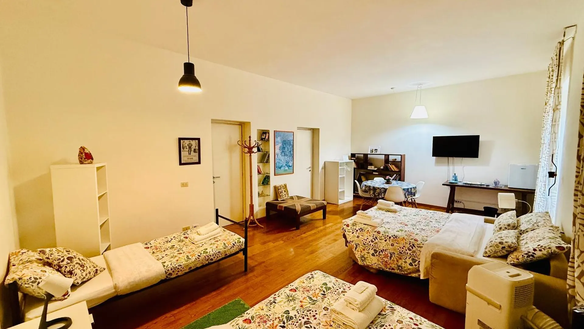 Turati Rooms Rome Bed & Breakfast